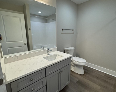 123 Brawley Villas Place - Photo Thumbnail 6