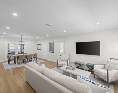 1714 N Palmway - Photo Thumbnail 7