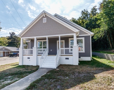 307 E Arch Street - Photo Thumbnail 1