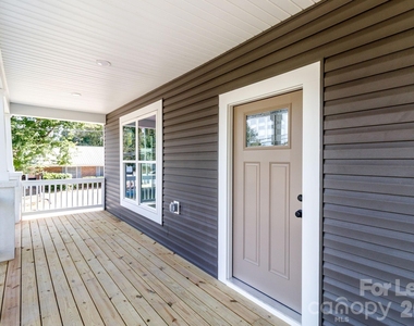 307 E Arch Street - Photo Thumbnail 4