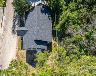 307 E Arch Street - Photo Thumbnail 39