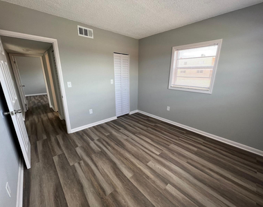 2605 Nw 135th Street - Photo Thumbnail 19