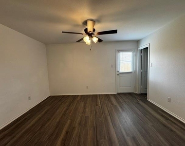 230 Sunflower Street - Photo Thumbnail 22