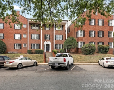 924 Monticello Terrace Terrace - Photo Thumbnail 14