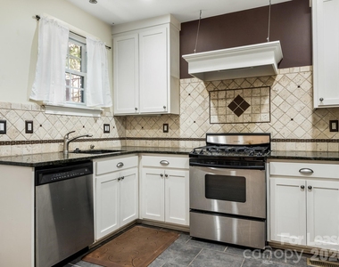 924 Monticello Terrace Terrace - Photo Thumbnail 5