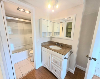 495 Se 8th Street - Photo Thumbnail 6