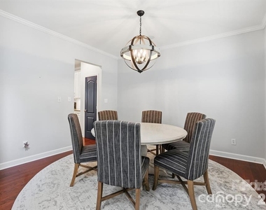 19512 Topgallant Drive - Photo Thumbnail 24