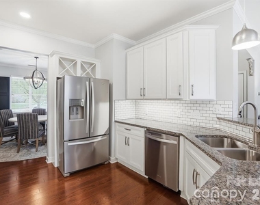 19512 Topgallant Drive - Photo Thumbnail 18