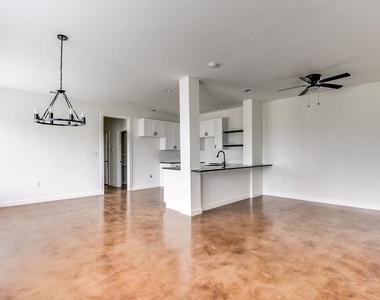 1020 Burnett Boulevard - Photo Thumbnail 16