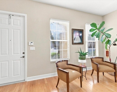 701 Sw 147th Avenue - Photo Thumbnail 1