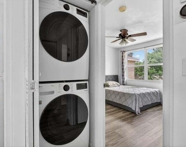 4131 Eastridge Circle - Photo Thumbnail 11