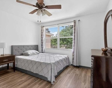 4131 Eastridge Circle - Photo Thumbnail 17