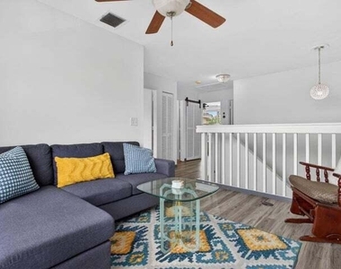 4131 Eastridge Circle - Photo Thumbnail 13