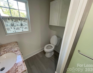 649 Arch Drive - Photo Thumbnail 6