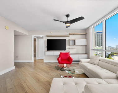 600 W Las Olas Boulevard - Photo Thumbnail 3