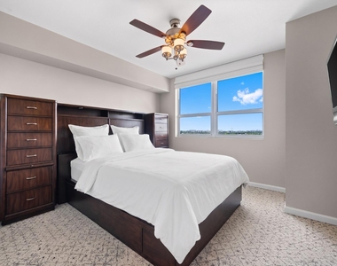 600 W Las Olas Boulevard - Photo Thumbnail 24
