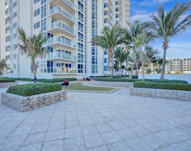 1360 S Ocean Boulevard - Photo Thumbnail 20
