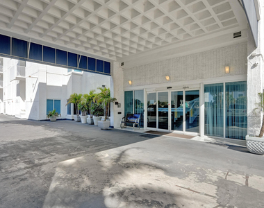 1360 S Ocean Boulevard - Photo Thumbnail 24