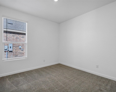 1328 Francesca Drive - Photo Thumbnail 23