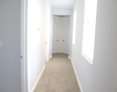806 Nw 82nd Place - Photo Thumbnail 22