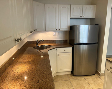 1414 Ne 5th Terrace - Photo Thumbnail 4