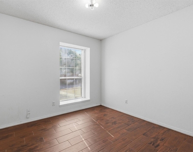 508 Sims Drive - Photo Thumbnail 21