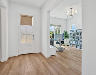 1008 Bolden Avenue - Photo Thumbnail 1
