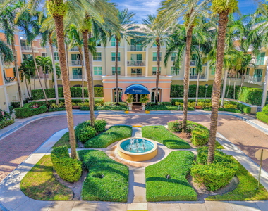 802 W Windward Way - Photo Thumbnail 20