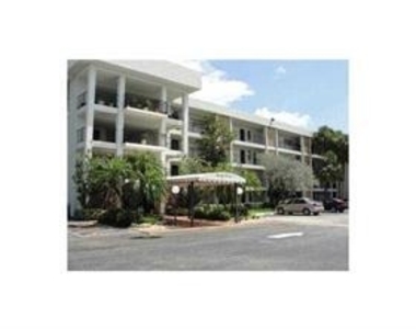 3351 S Palm Aire Drive - Photo Thumbnail 13