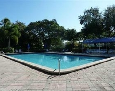 3351 S Palm Aire Drive - Photo Thumbnail 12