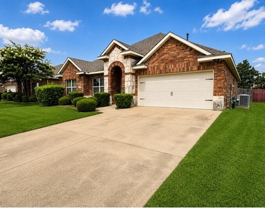 2776 Park Place - Photo Thumbnail 2