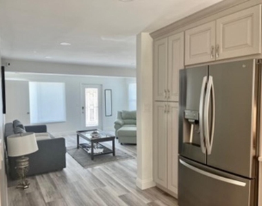 200 Ne 56th Street - Photo Thumbnail 7