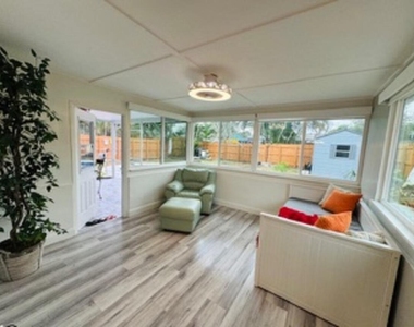 200 Ne 56th Street - Photo Thumbnail 11