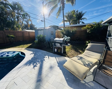 200 Ne 56th Street - Photo Thumbnail 4