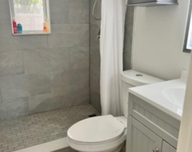 200 Ne 56th Street - Photo Thumbnail 28