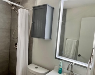 200 Ne 56th Street - Photo Thumbnail 27