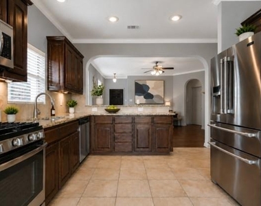 14308 Polo Ranch Street - Photo Thumbnail 4