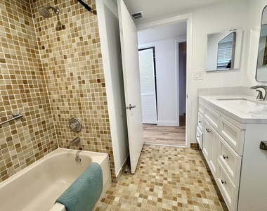 15091 Ashland Circle - Photo Thumbnail 21