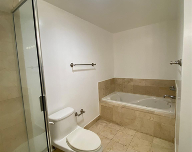 2030 S Douglas Road - Photo Thumbnail 8