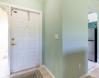 603 Sw Jeanne Street - Photo Thumbnail 10