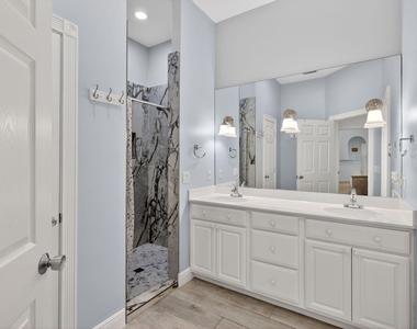 1571 Sw Hunnicut Avenue - Photo Thumbnail 17
