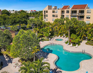 600 Egret Circle - Photo Thumbnail 23