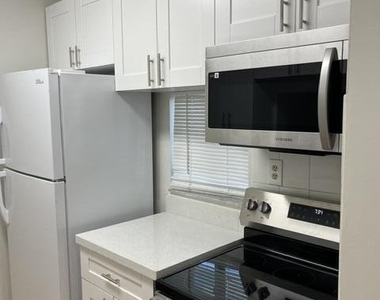 7860 Nw 50th Street - Photo Thumbnail 29