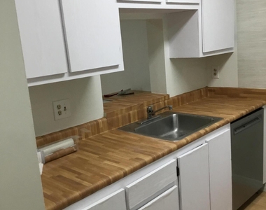 7860 Nw 50th Street - Photo Thumbnail 2