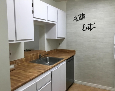 7860 Nw 50th Street - Photo Thumbnail 3