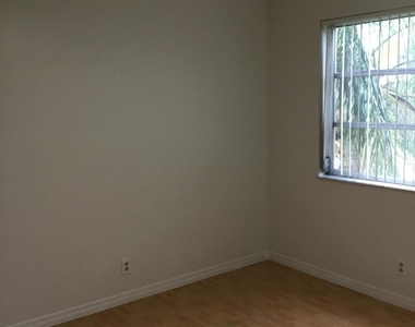 7860 Nw 50th Street - Photo Thumbnail 17