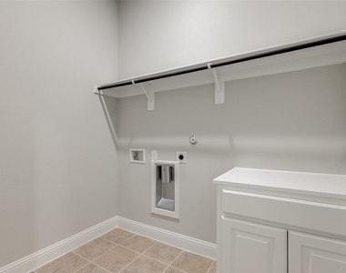 4516 Sovereignty Drive - Photo Thumbnail 12