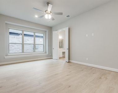 4516 Sovereignty Drive - Photo Thumbnail 9