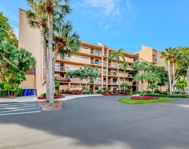 600 Egret Circle - Photo Thumbnail 44