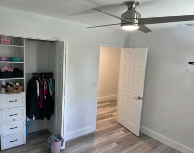 10920 Haydn Drive - Photo Thumbnail 9